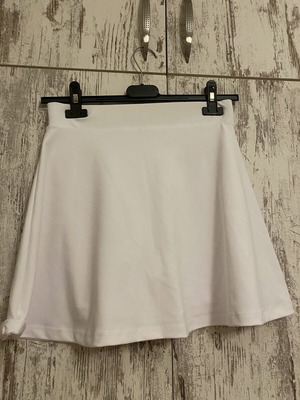 White Skort S–M Like New, Mini Length with Built-In Shorts