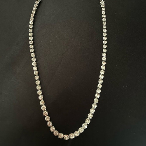 Chain with crystals new in gold and silver shades