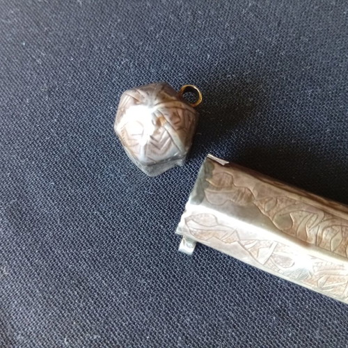 Silver amulet box 8 cm used
