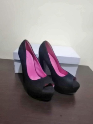 Black pumps size 36, 14 cm heel, like new