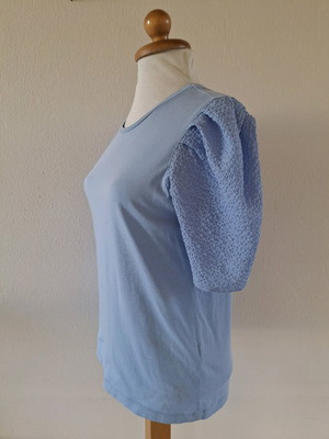 Stradivarius top size M like new, blue turquoise