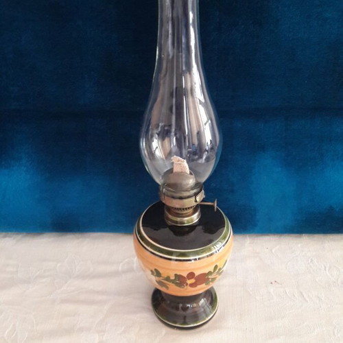 Vintage ceramic oil lamp like new