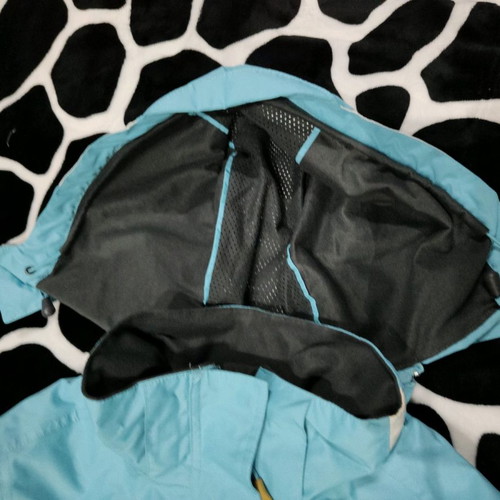 TCM jacket like new, size medium, very warm