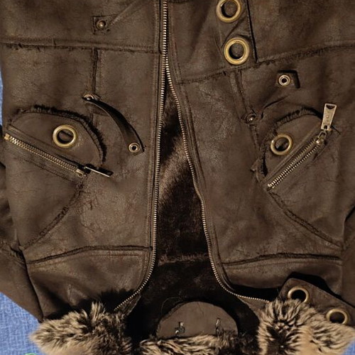 Leather jacket with fur lining medium size like new, brown