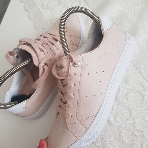 Tommy Hilfiger women's sports shoes like new, size 36, pink