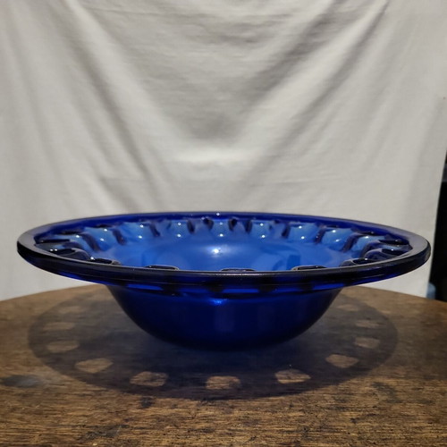 Large decorative retro cobalt blue artistic glass bowl like new