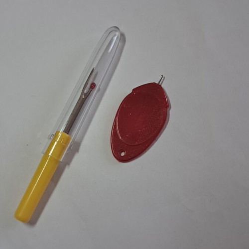 Sewing Thread Remover And Needle Threader Yellow Red new