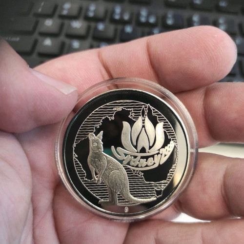 Olympic Games Sydney 2000 commemorative medal unused in protective capsule