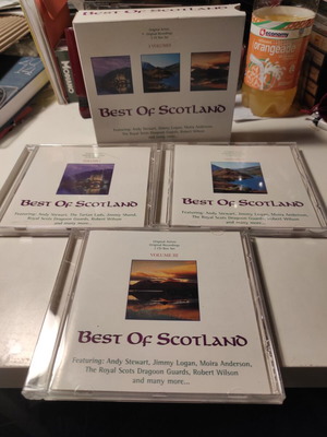 Best Of Scotland triple CD collection like new, folk