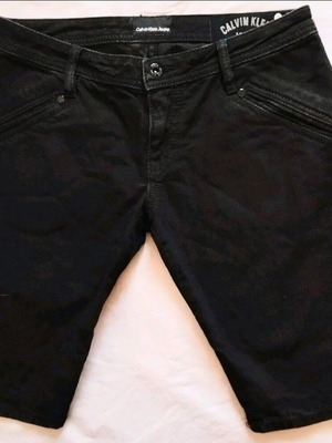 Calvin Klein Jeans black women's denim shorts like new, size S