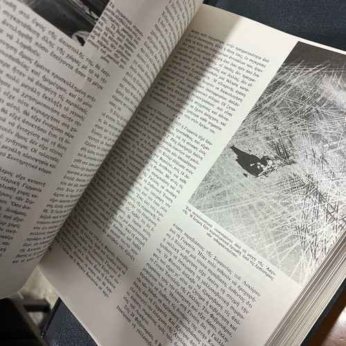 Second World War books hardcover used