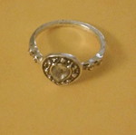 Women's ring like new