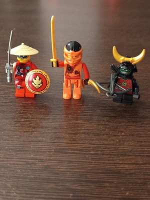 3 φιγούρες Lego Ninjago