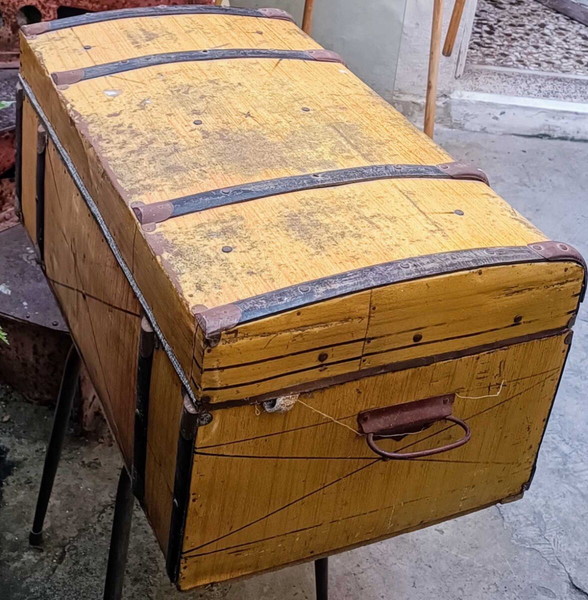 Μπαούλο vintage περίπου 50 ετών