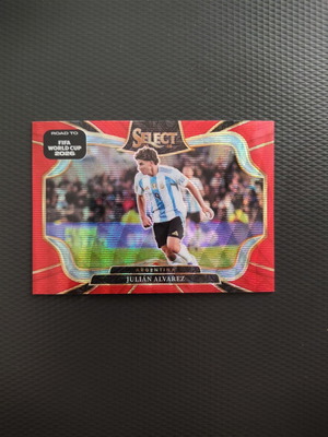 Select Road to FIFA World Cup 2026 Julián Álvarez Field Level /68 κάρτα