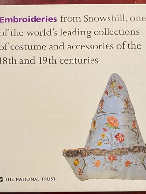 Embroideries Σαν Καινούργιο, National Trust UK