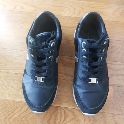 Tommy Hilfiger sneakers like new, size 37, black and gold