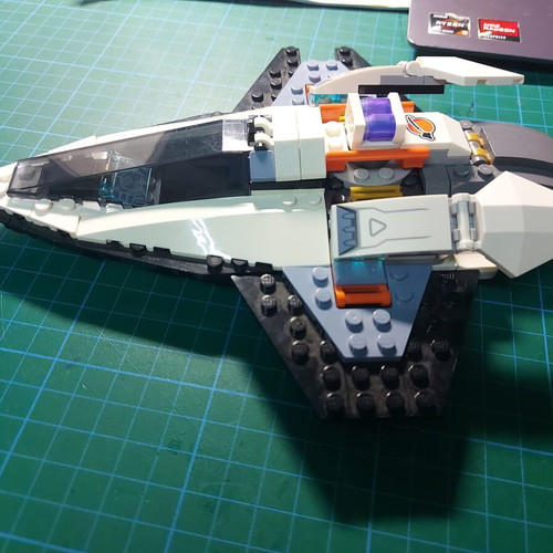 Lego spaceship like new with instructions