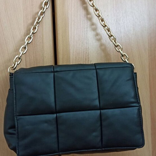 H&M shoulder bag new, black