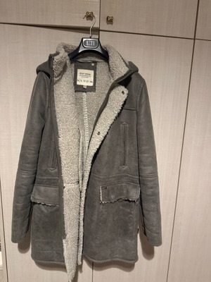 Khujo parka-style coat gray like new, waterproof XL