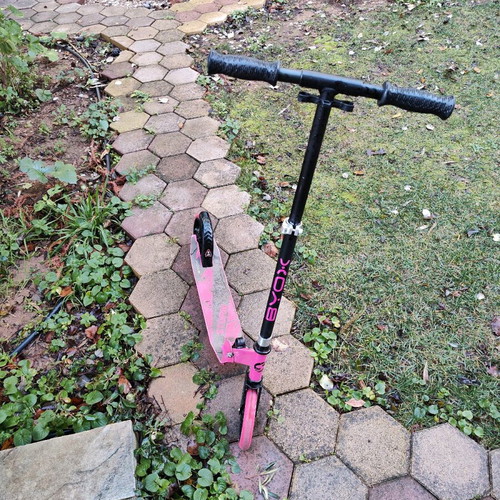 Byox scooter used, foldable, in good condition