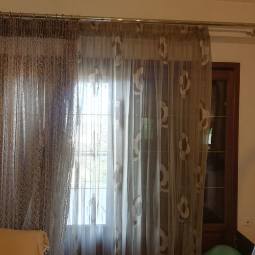 Living room curtain used, sewn with gold thread, dimensions 2.50x7.15