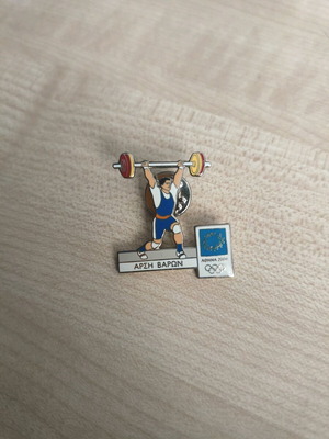 Pin Athens 2004 Weightlifting like new