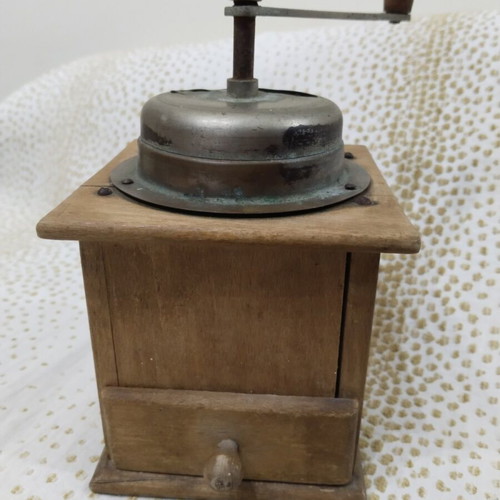 Antique "Old Coffee Grinder" used
