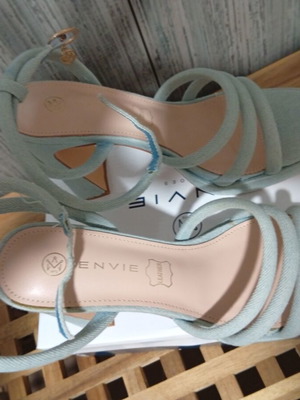 Envie women's turquoise platform sandals like new, size 39, heel 11 cm