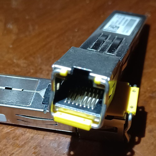 Cisco SFP 30-1410-03 Transceiver Module like new 1Gbps