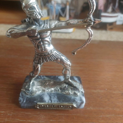 Spartan metal statue heavy, like new, height 12 cm