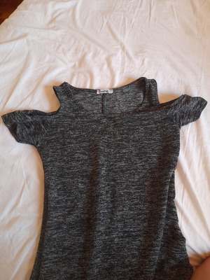 Asymmetrical charcoal women's blouse like new, off-shoulder