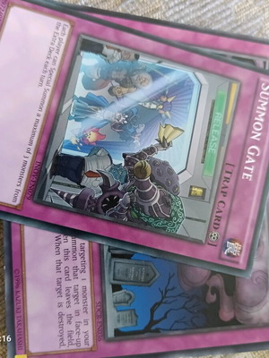 Yu-Gi-Oh Summon Gate like new