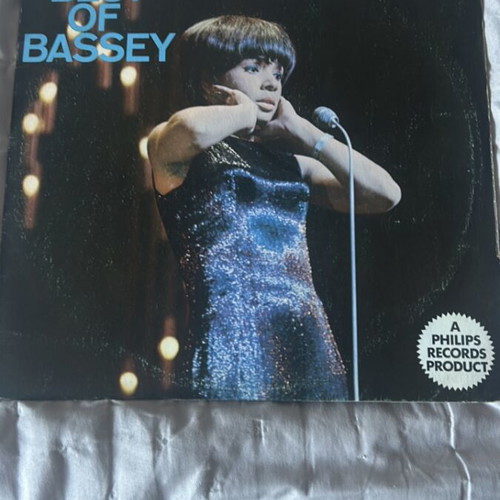 Shirley Bassey The Best Of vinyl record used, blues