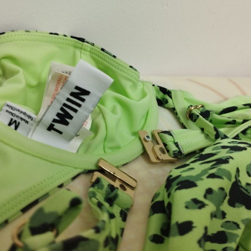 Twiin bikini set like new, green with leopard print, size M
