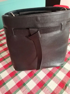Massimo Dutti leather crossbody bag like new with black and white strap
