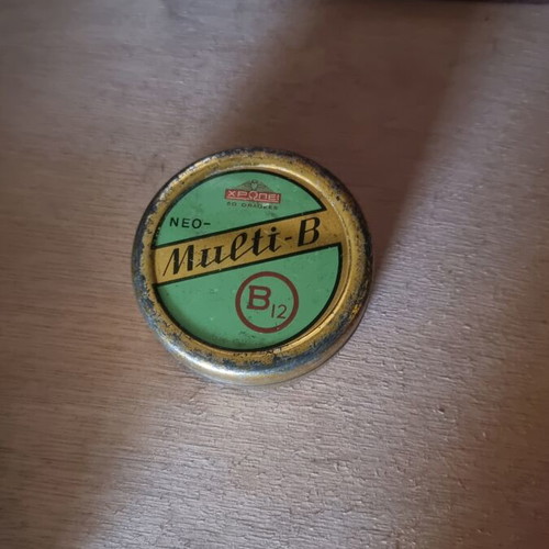 Vintage collectible tin box from Greek pharmaceutical company ΧΡΩΠΕΙ used