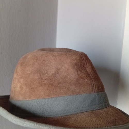 Vintage Sanda Rosa Leather Hat XL like new, 70s-80s