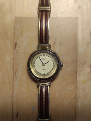 Vintage INDICA women's wristwatch used with bracelet