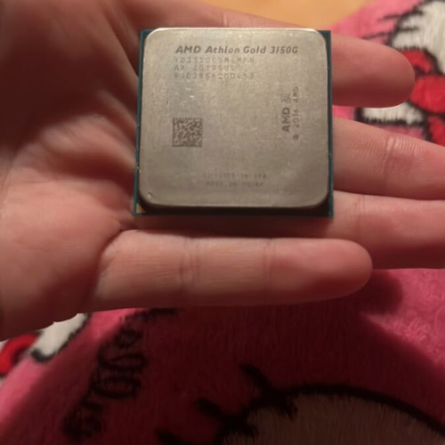 AMD Athlon Gold 3150G like new
