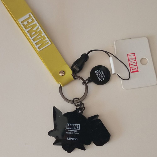 Marvel Miniso Thor keychain new, gray