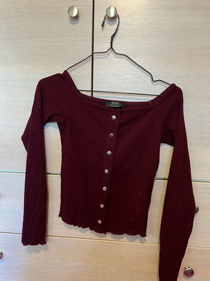 Burgundy evening blouse used, size XS with silver buttons