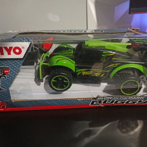 Taiyo RC car new in box with minor damage