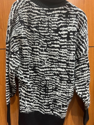 Boss wool sweater with alpaca new, size M