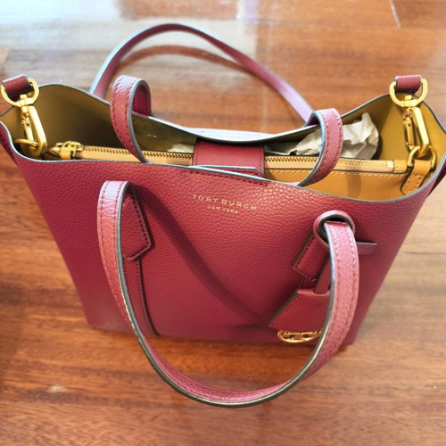 Tory Burch Small Perry Triple-compartment Tote Bag New Red