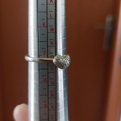 Heart ring used