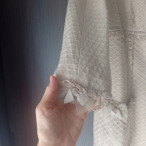 Hoss Intropia wool women's coat like new, beige, size L