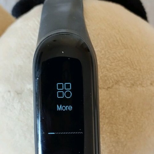 Smart watch wrist used like new, black