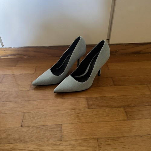 Zara denim women's heels size 40 like new, light blue