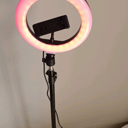 Light with phone holder base new
